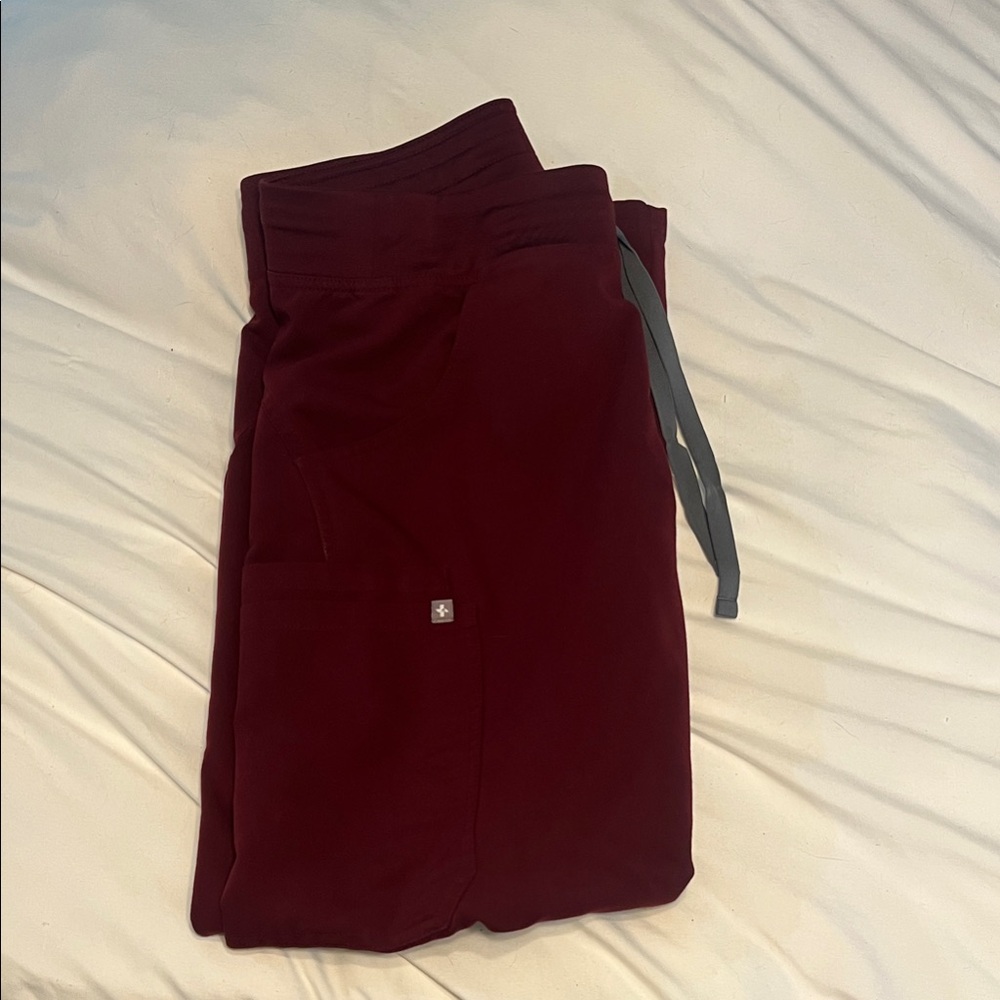 FIGS WOMENS KADE SCRUB PANTS - M, Petite